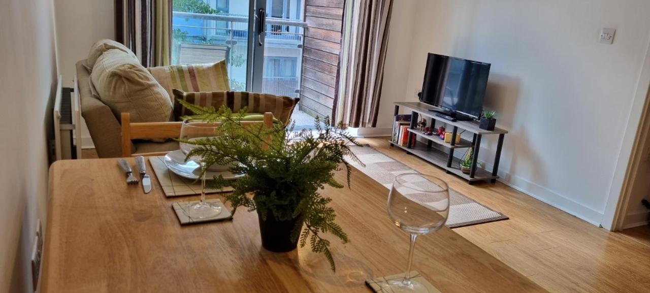360 Serviced Accommodations - Colchester Marine Quay - 1 Double Bedroom Apartment Zewnętrze zdjęcie